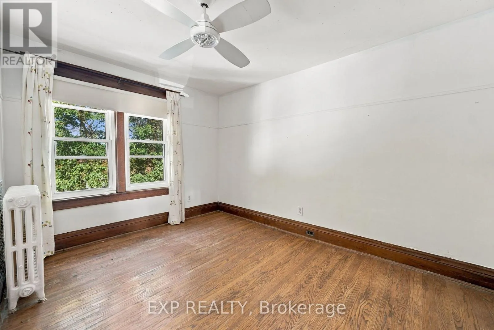15 MARGERY ROAD