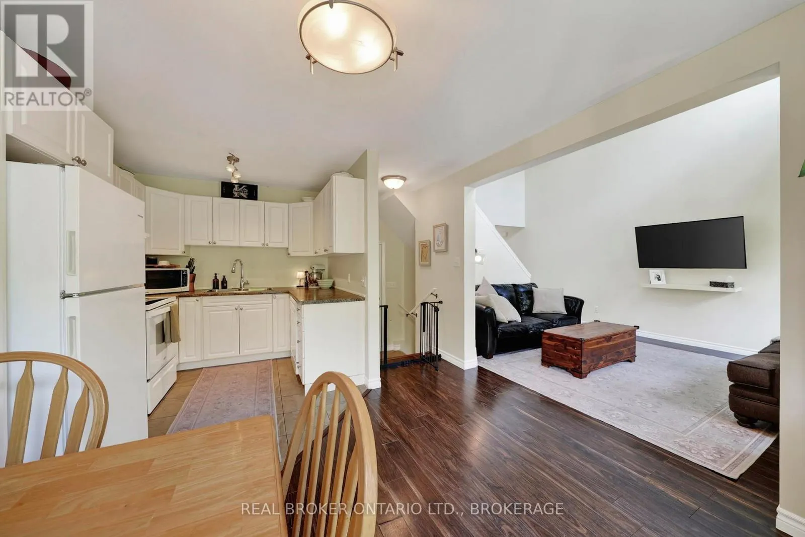 55 ABAGAIL CRESCENT