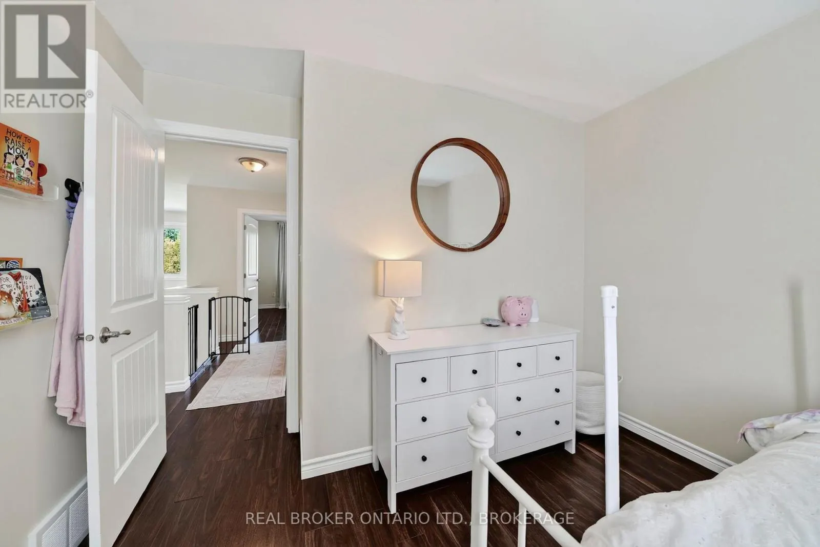 55 ABAGAIL CRESCENT