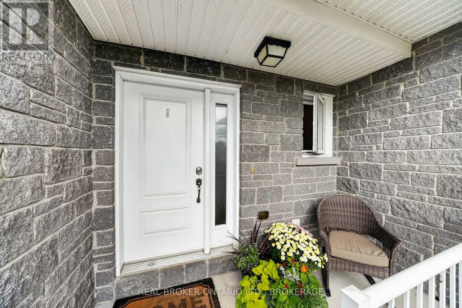 55 ABAGAIL CRESCENT