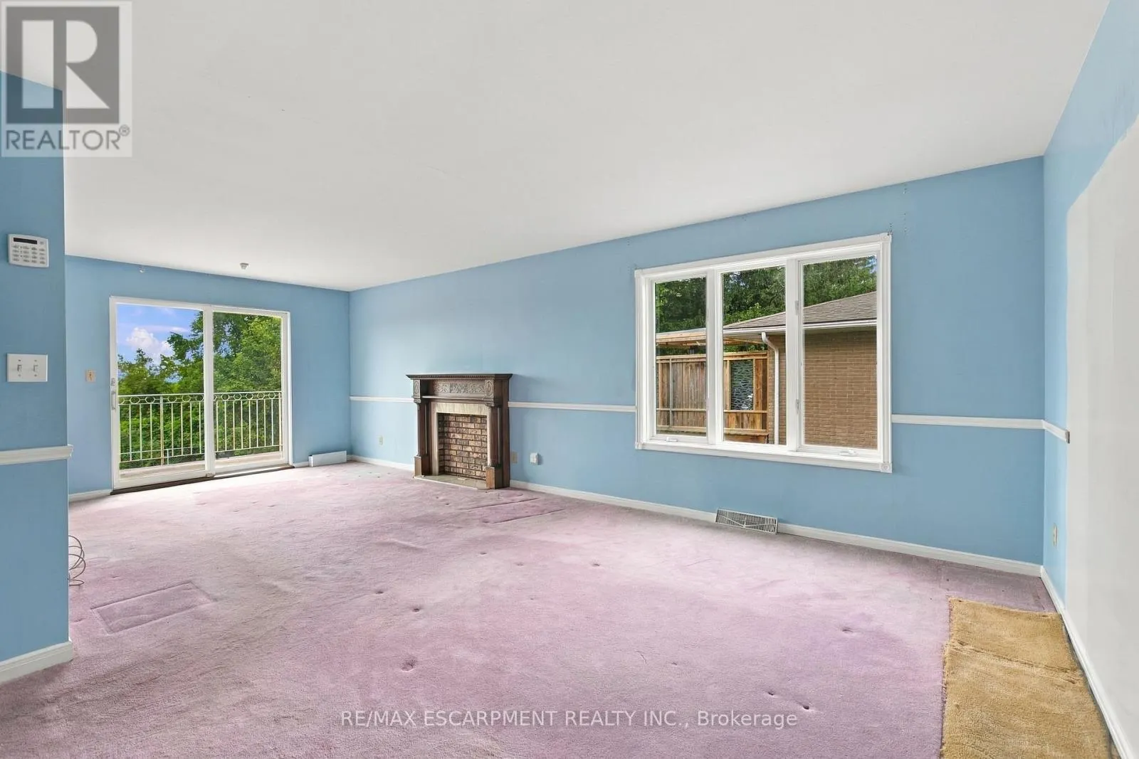 26 LESLIE DRIVE