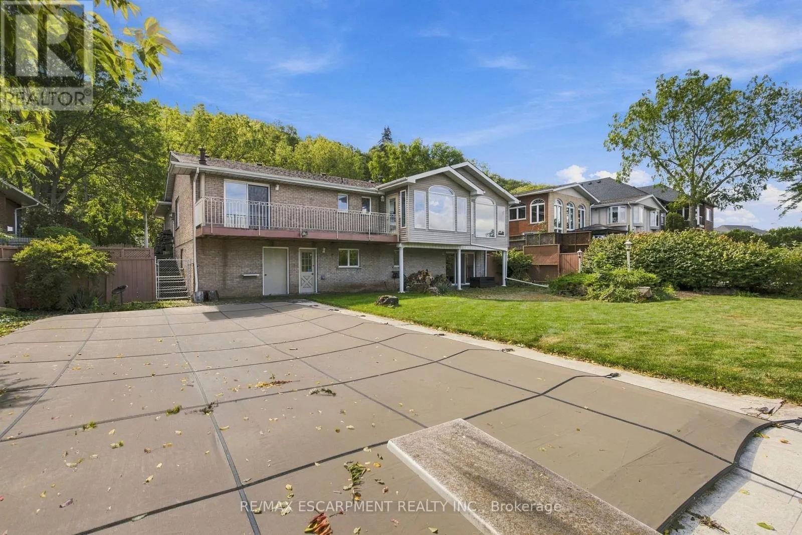26 LESLIE DRIVE