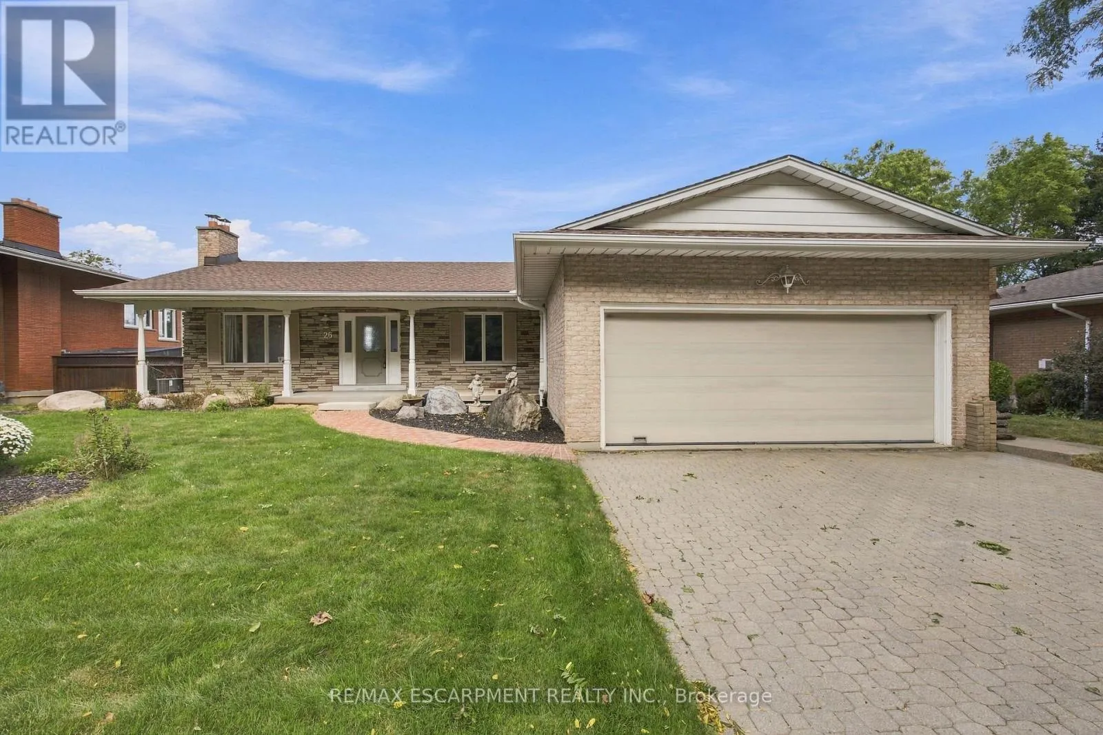 26 LESLIE DRIVE