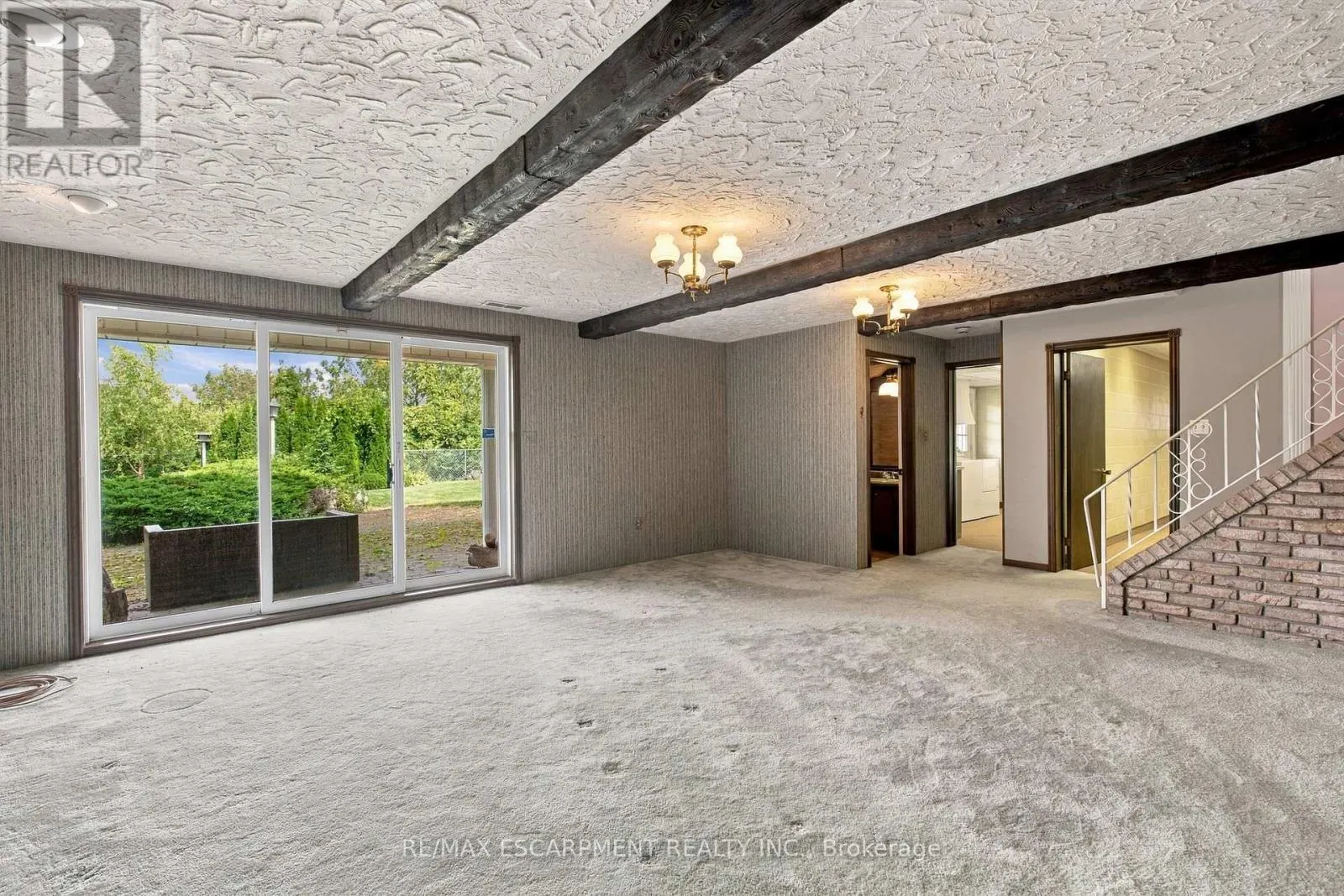 26 LESLIE DRIVE