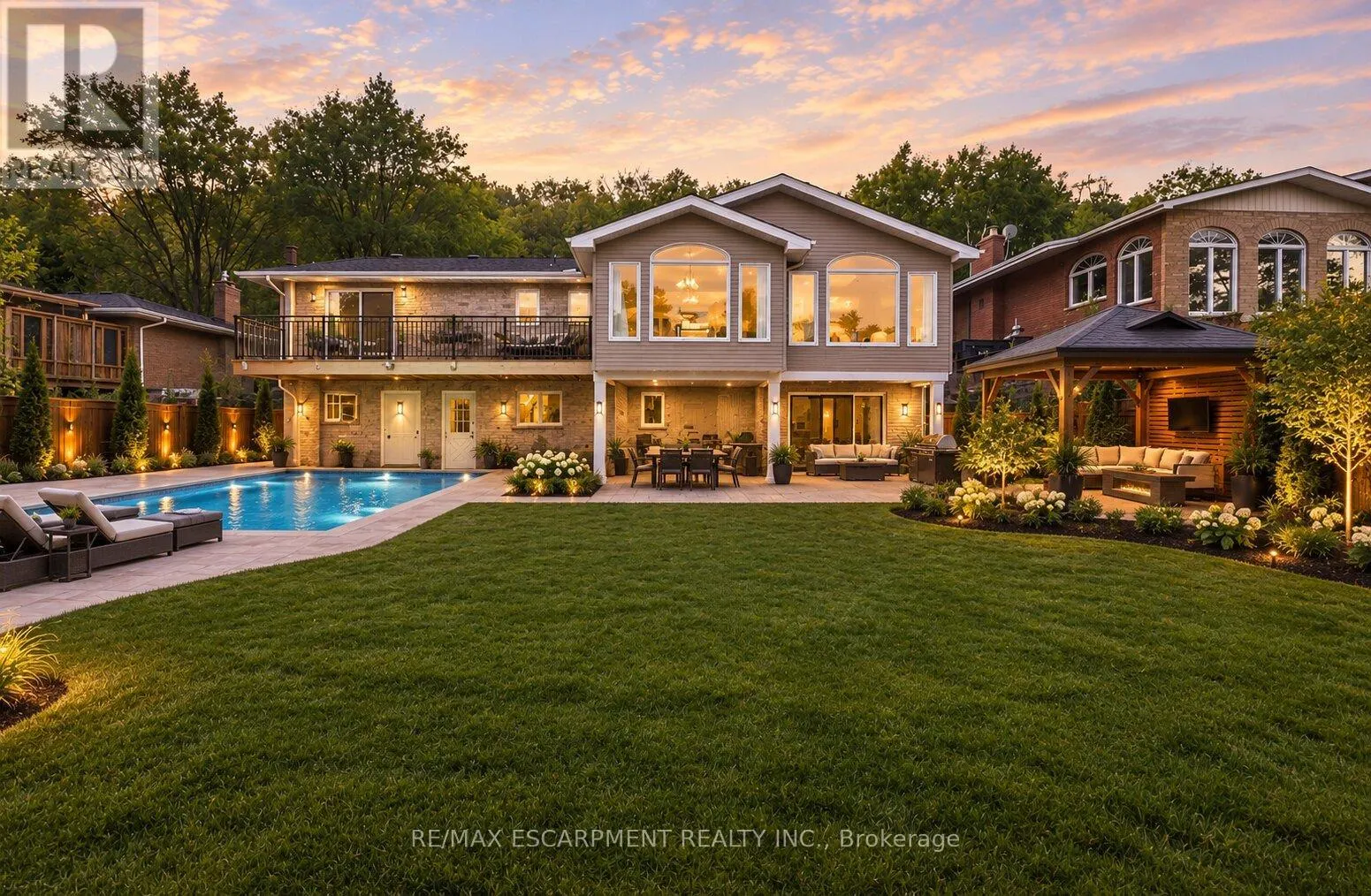 26 LESLIE DRIVE