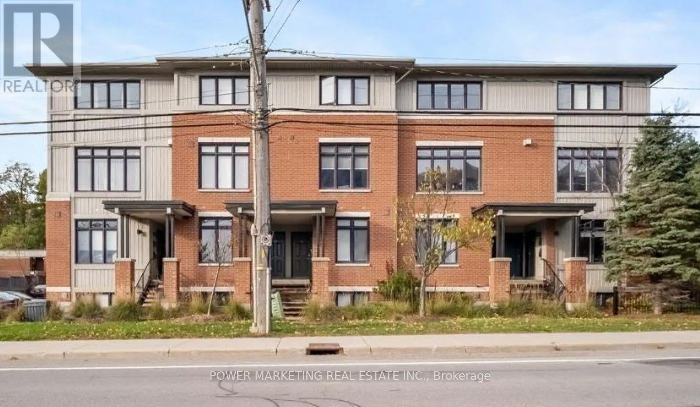 28 - 799 MONTREAL ROAD