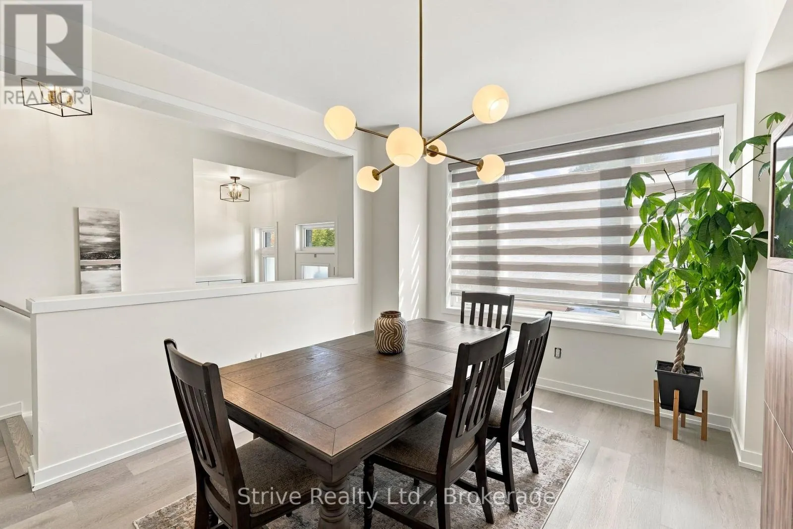 5 - 160 DENSMORE ROAD #5