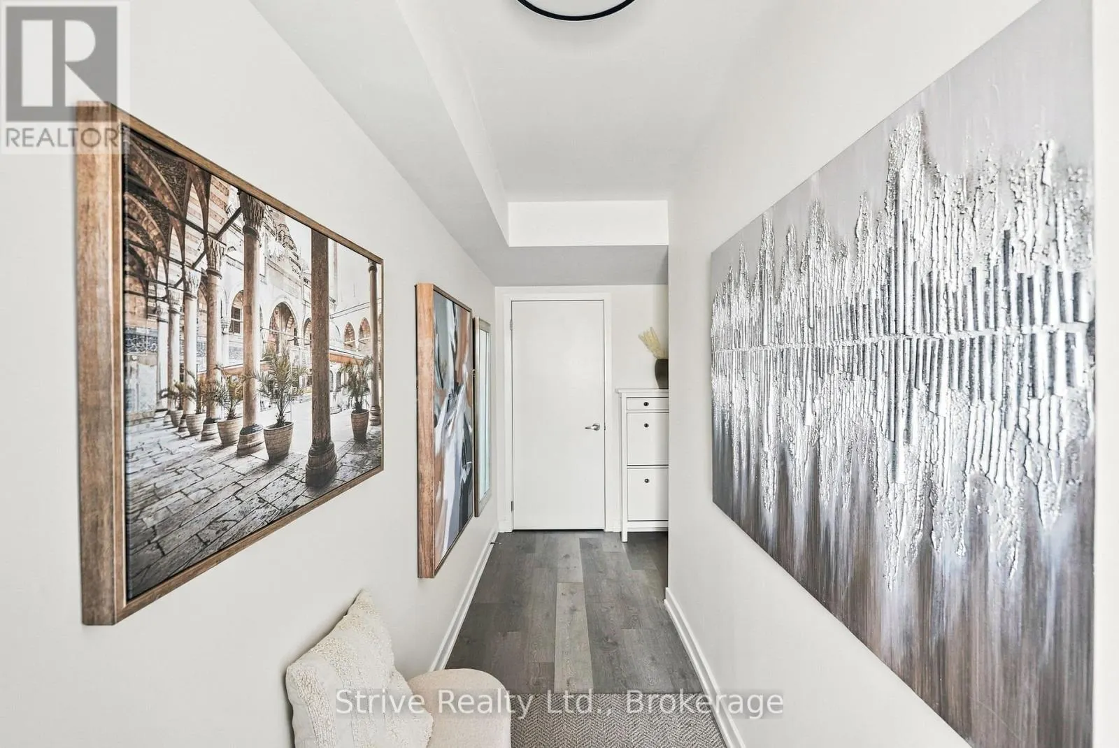 5 - 160 DENSMORE ROAD #5