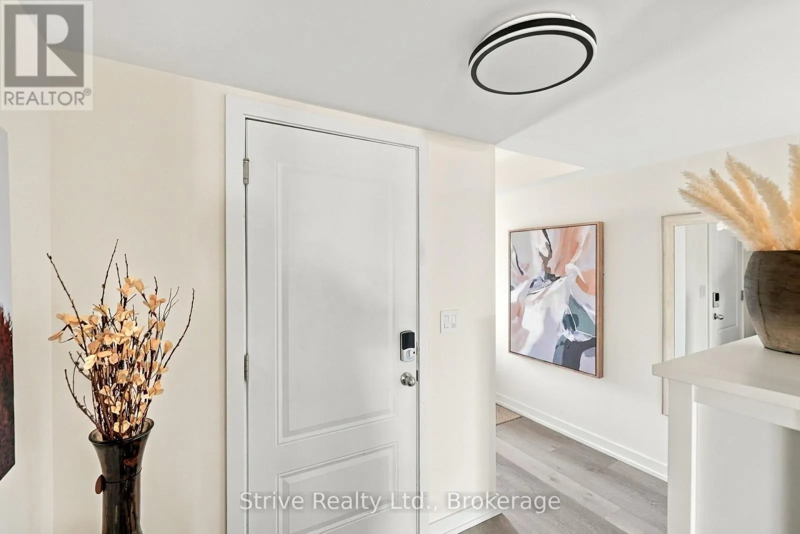 5 - 160 DENSMORE ROAD #5