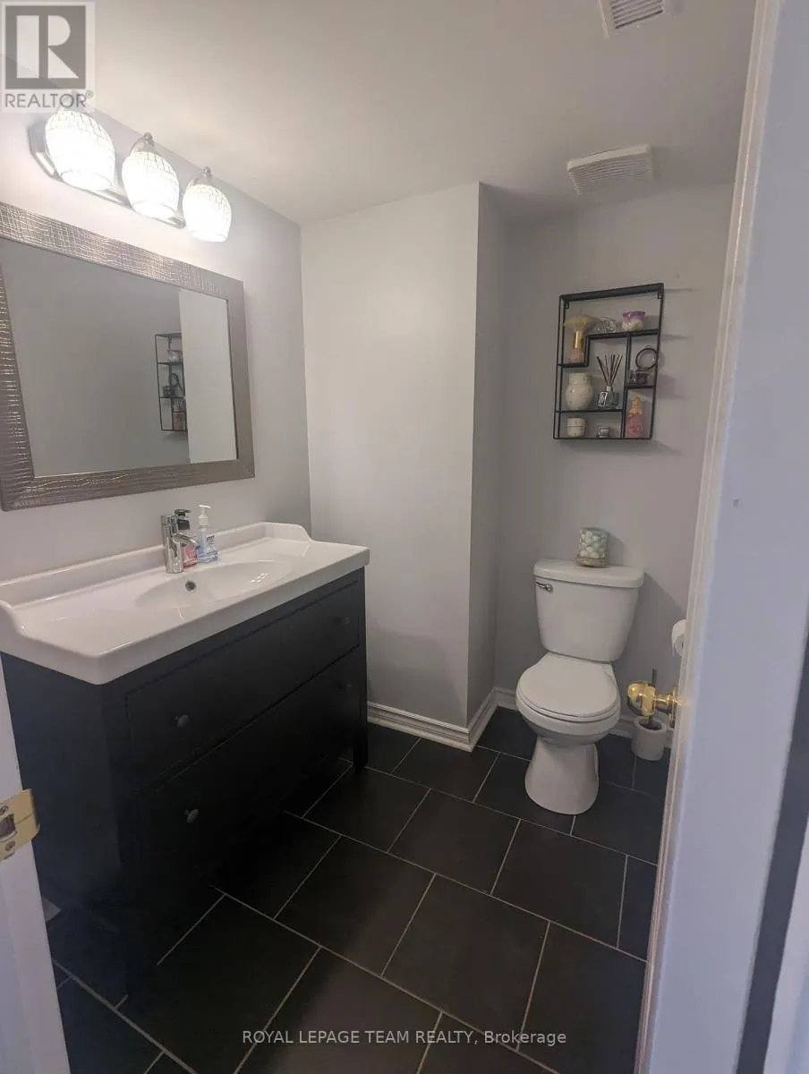 17B - 6010 RED WILLOW DRIVE