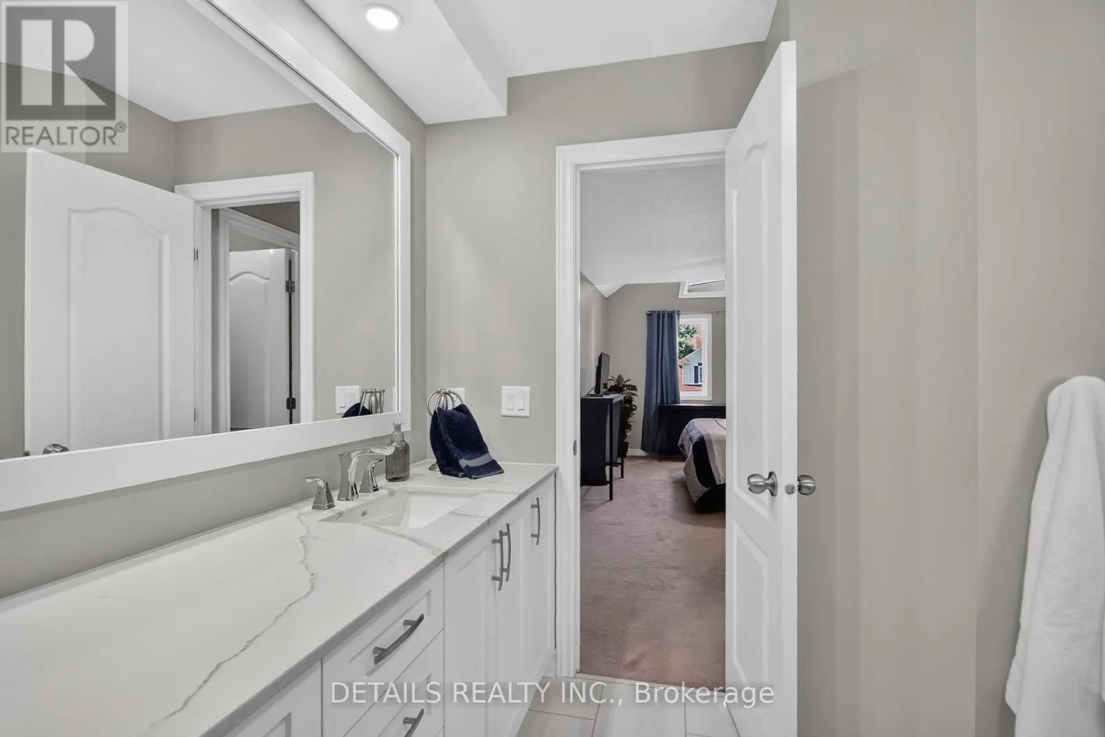 10 FOREST CREEK DRIVE