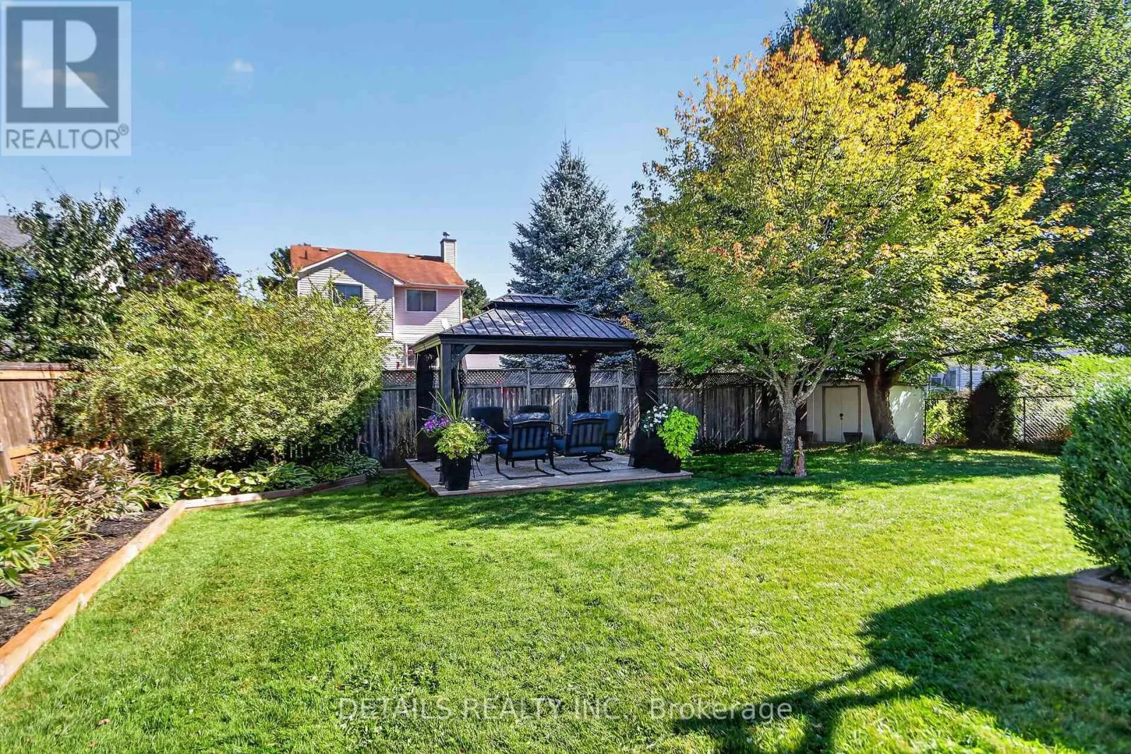 10 FOREST CREEK DRIVE