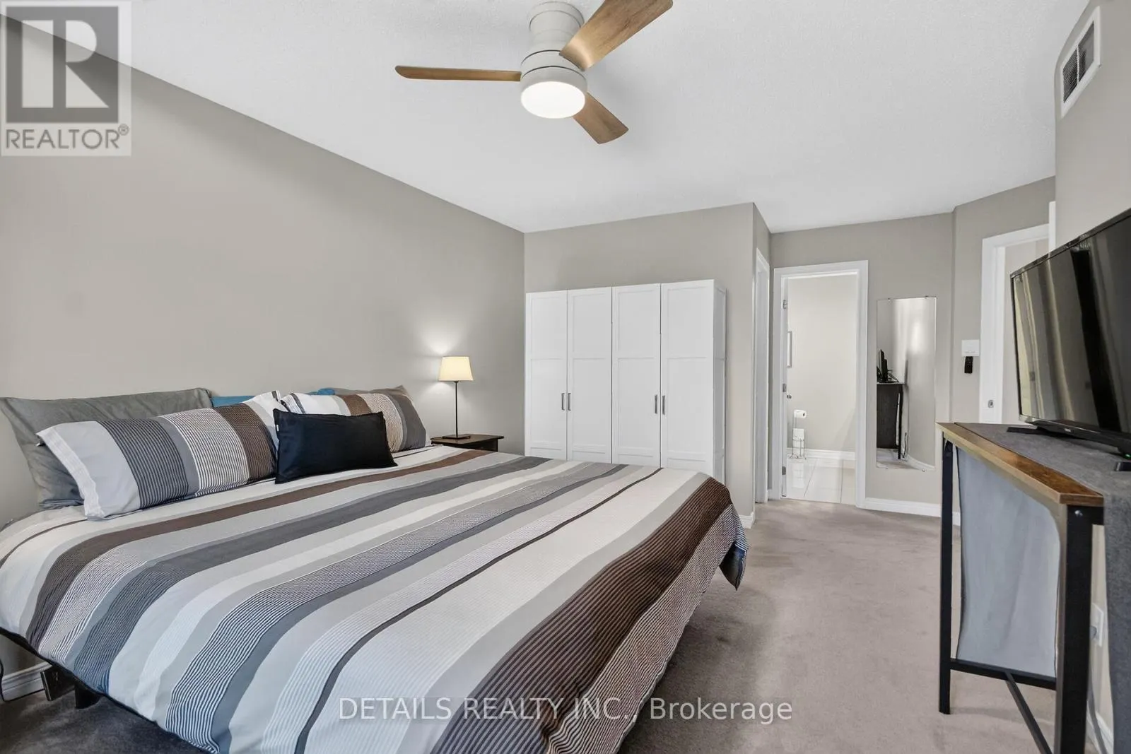 10 FOREST CREEK DRIVE