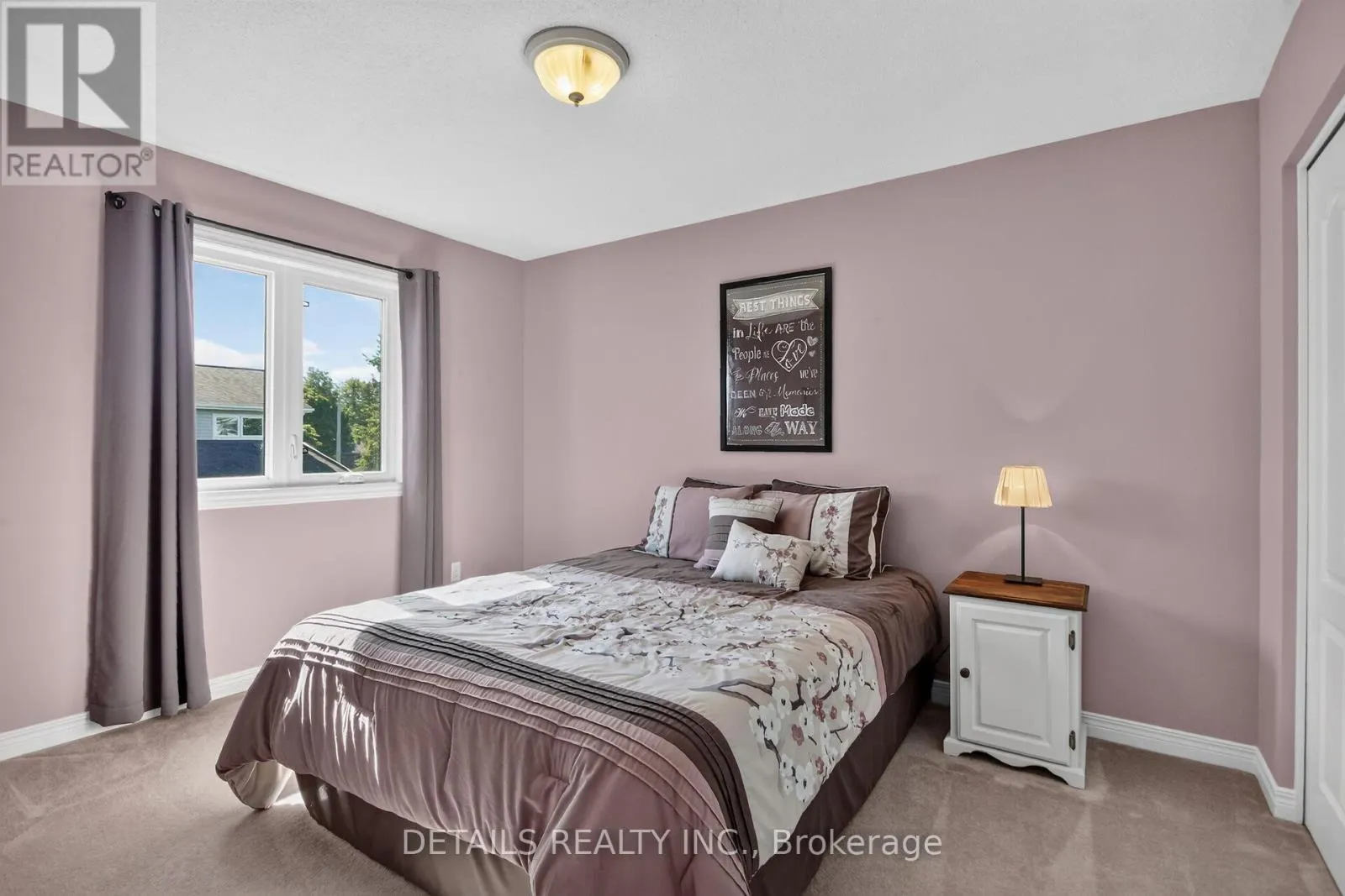 10 FOREST CREEK DRIVE