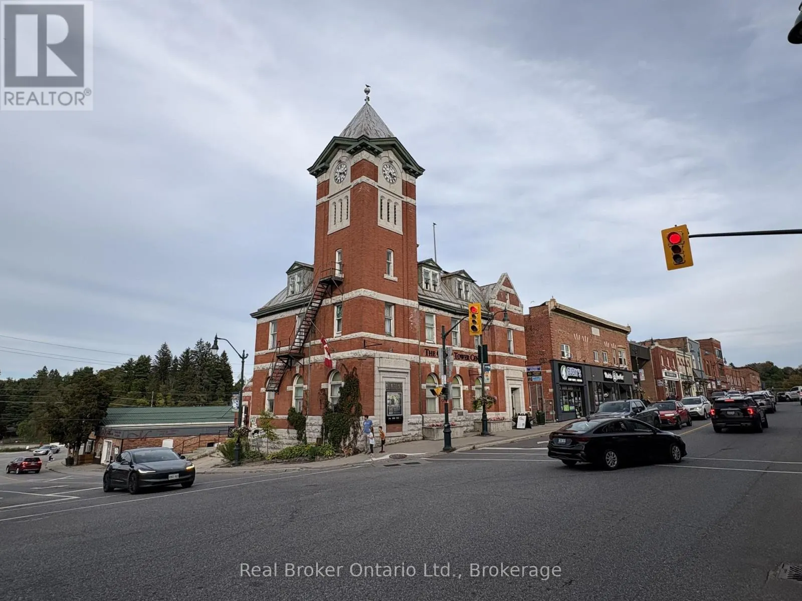 M4 - 49 MANITOBA STREET #M4
