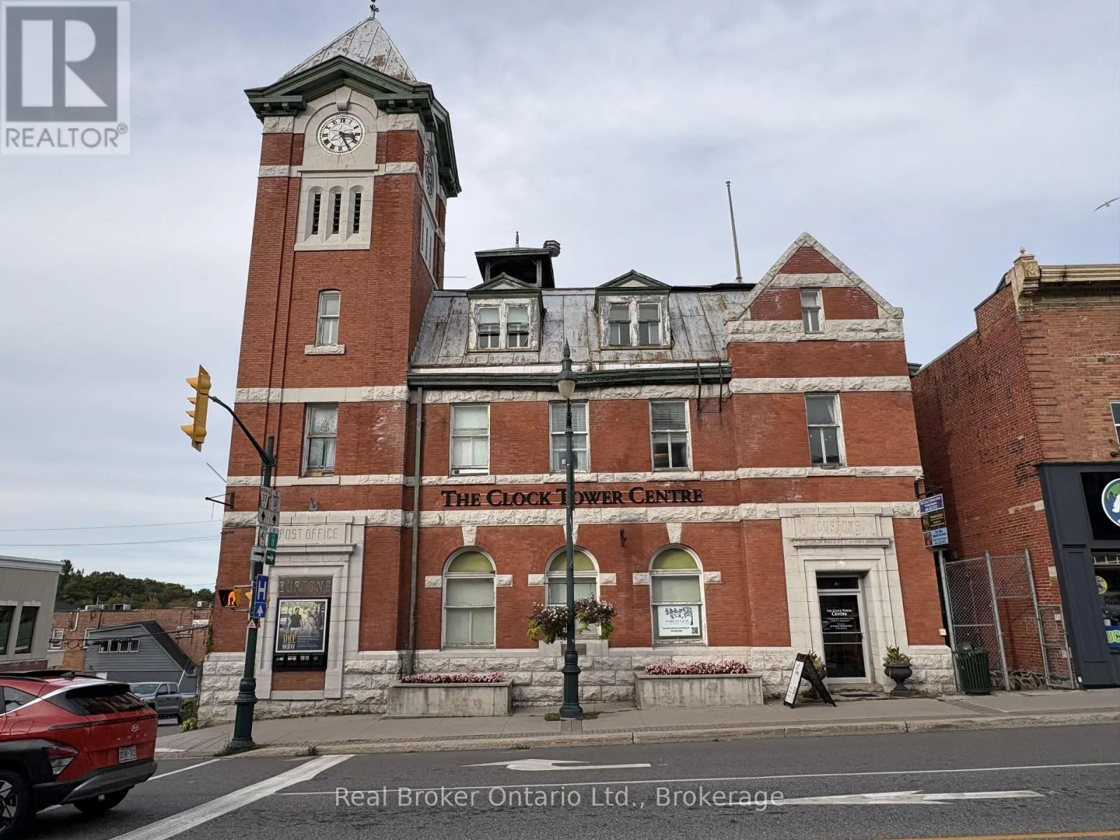 M4 - 49 MANITOBA STREET #M4
