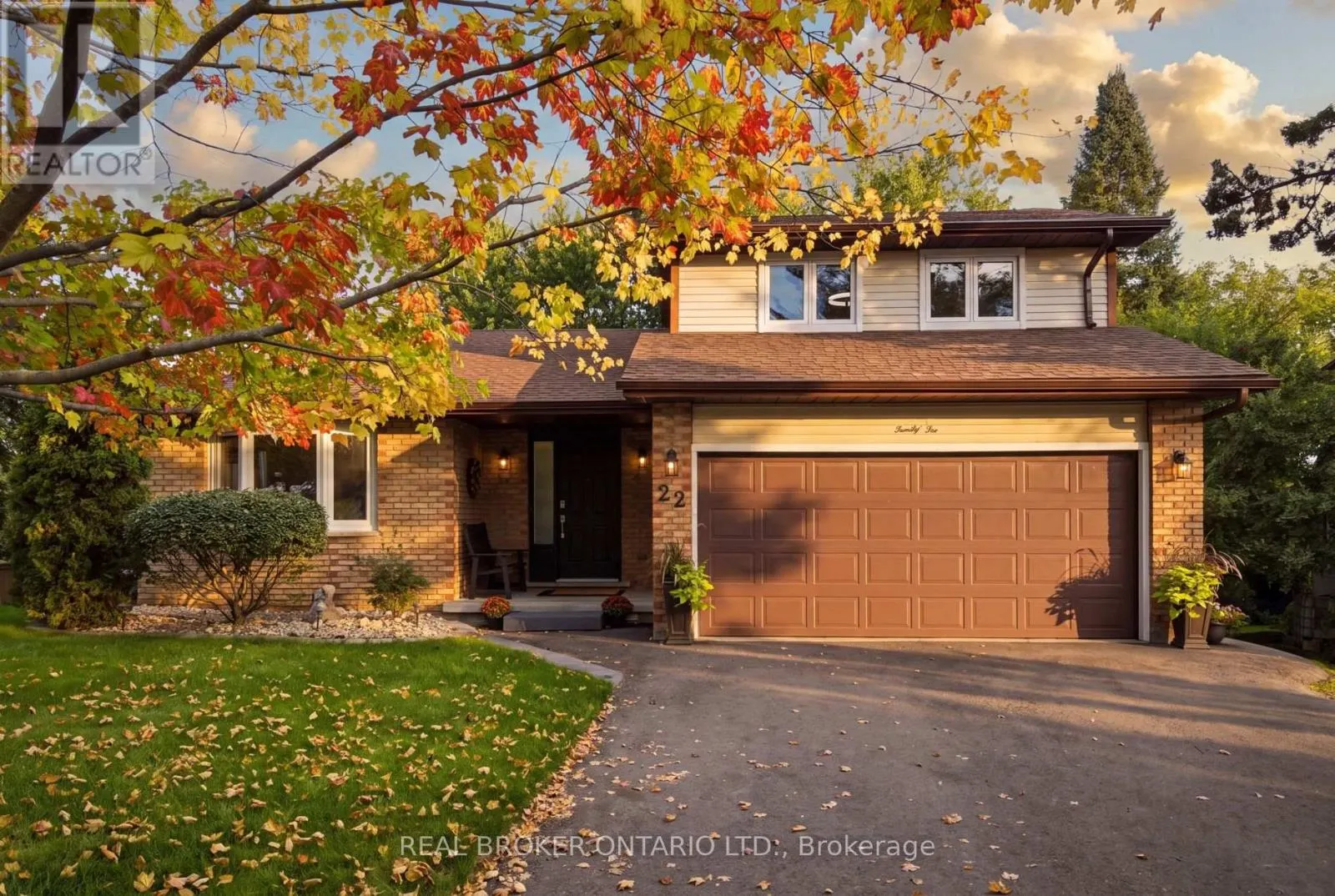 22 RIPLEY CRESCENT