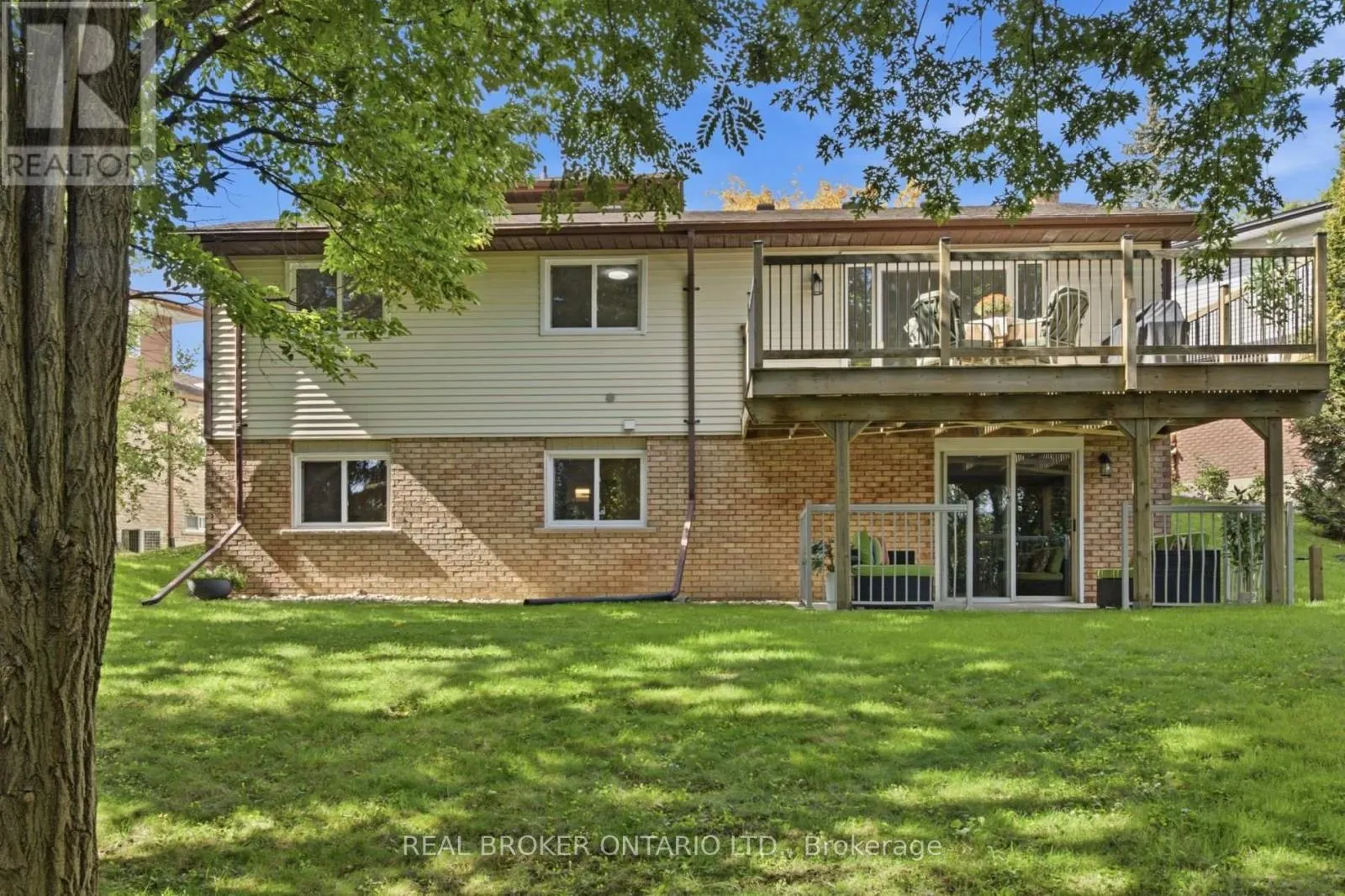 22 RIPLEY CRESCENT