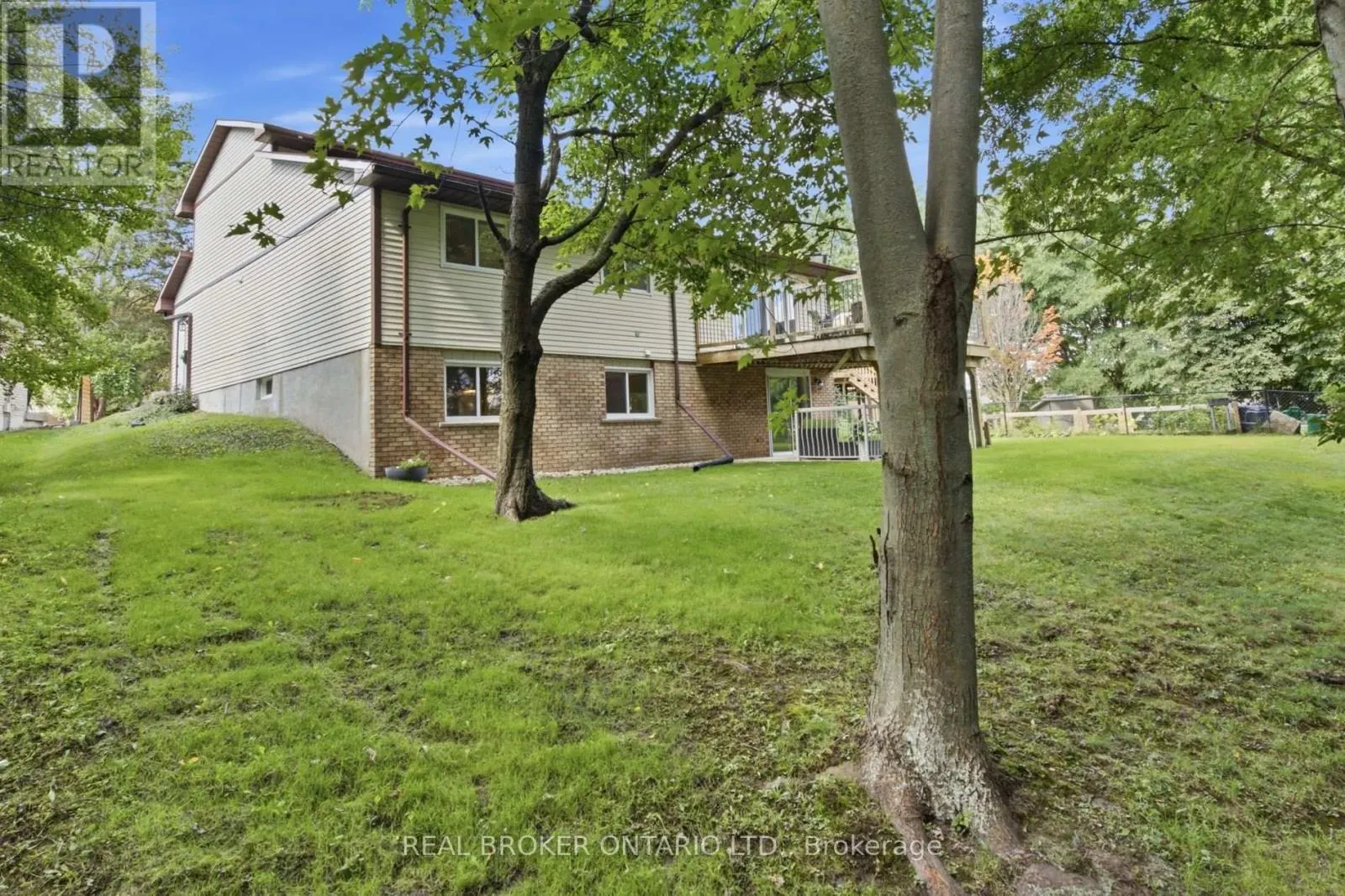 22 RIPLEY CRESCENT