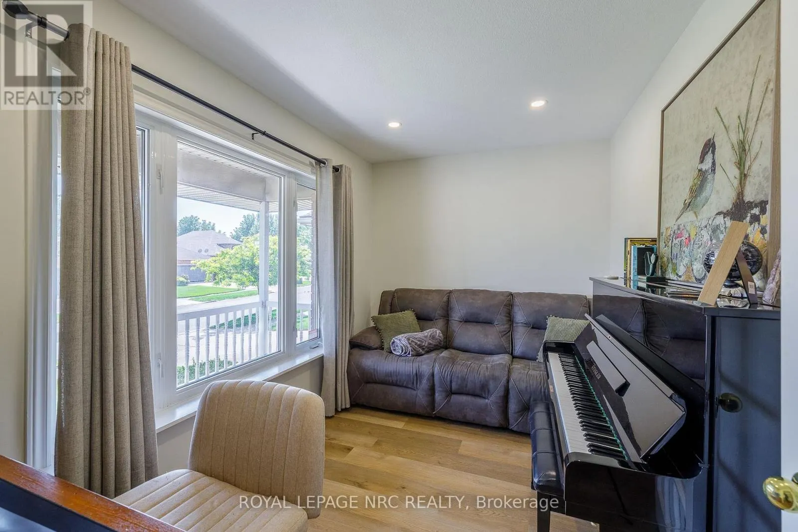 7621 CAMERON COURT