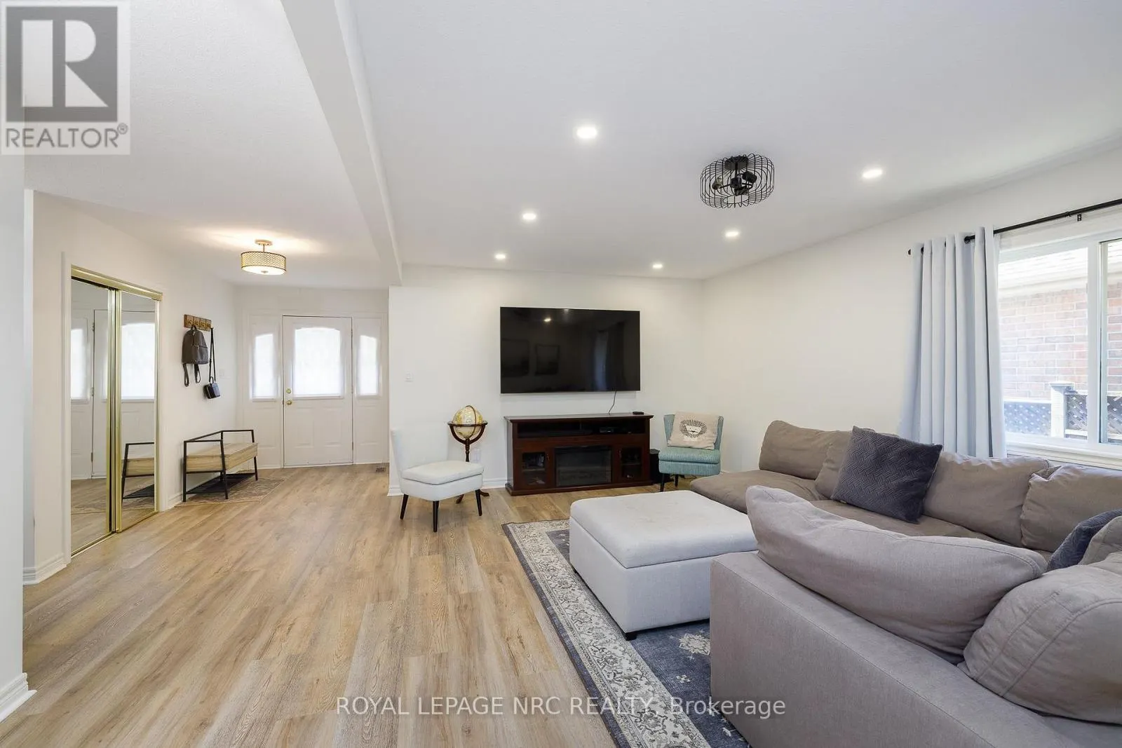7621 CAMERON COURT