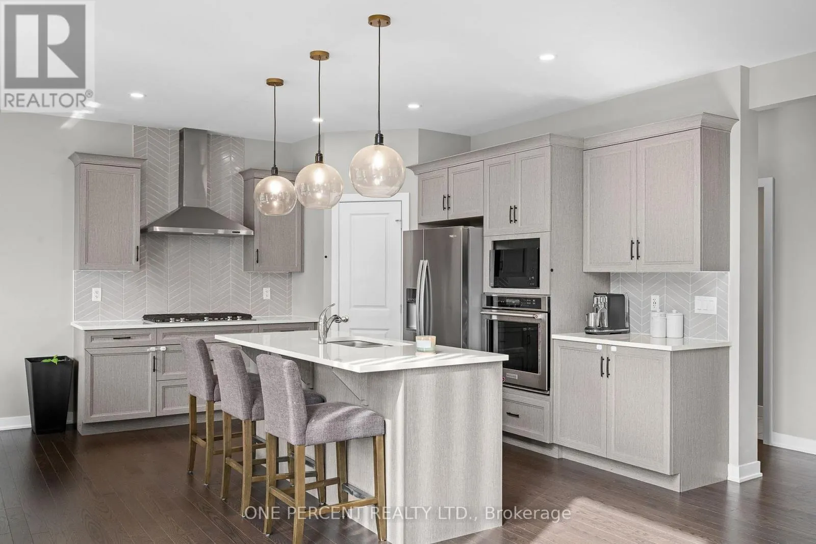 14 STANZEL DRIVE