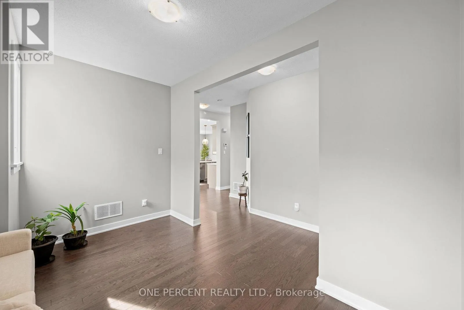 14 STANZEL DRIVE