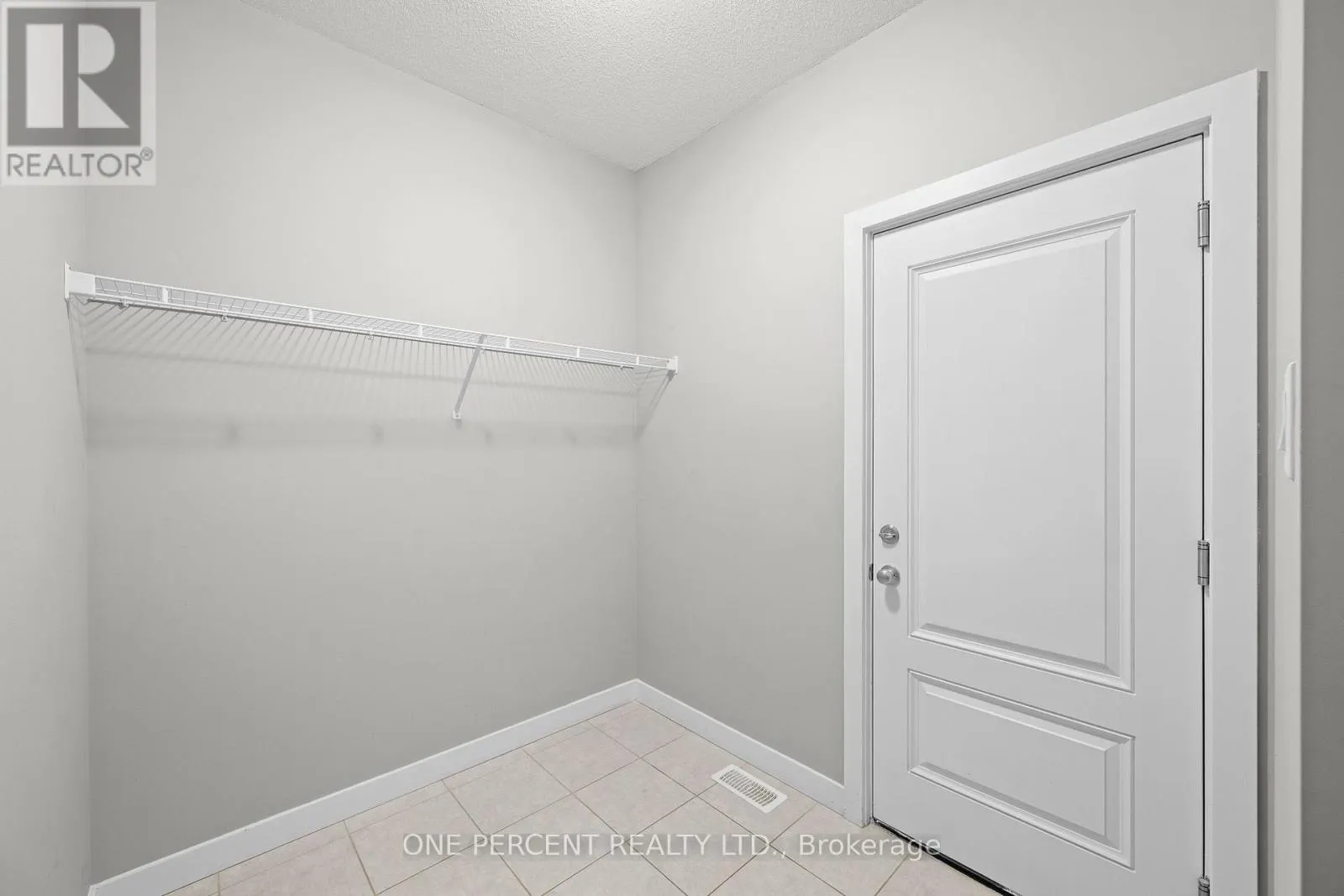 14 STANZEL DRIVE