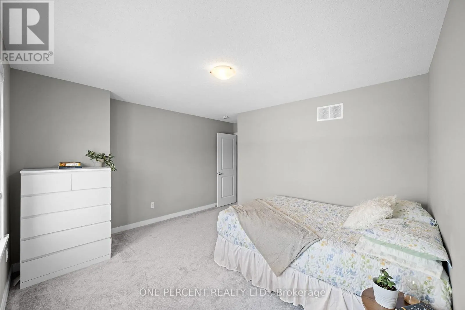 14 STANZEL DRIVE