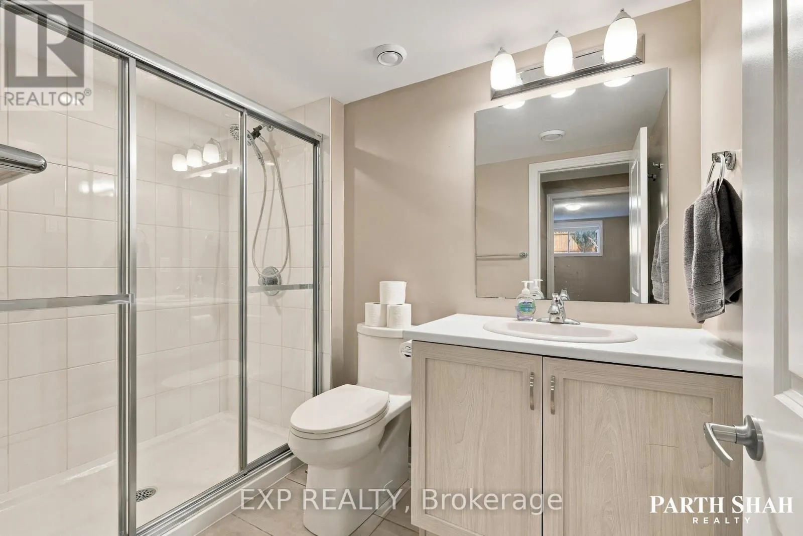 145 OXFORD STREET W