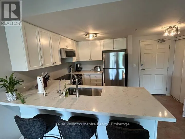 208 - 625 ST DAVID STREET S #208
