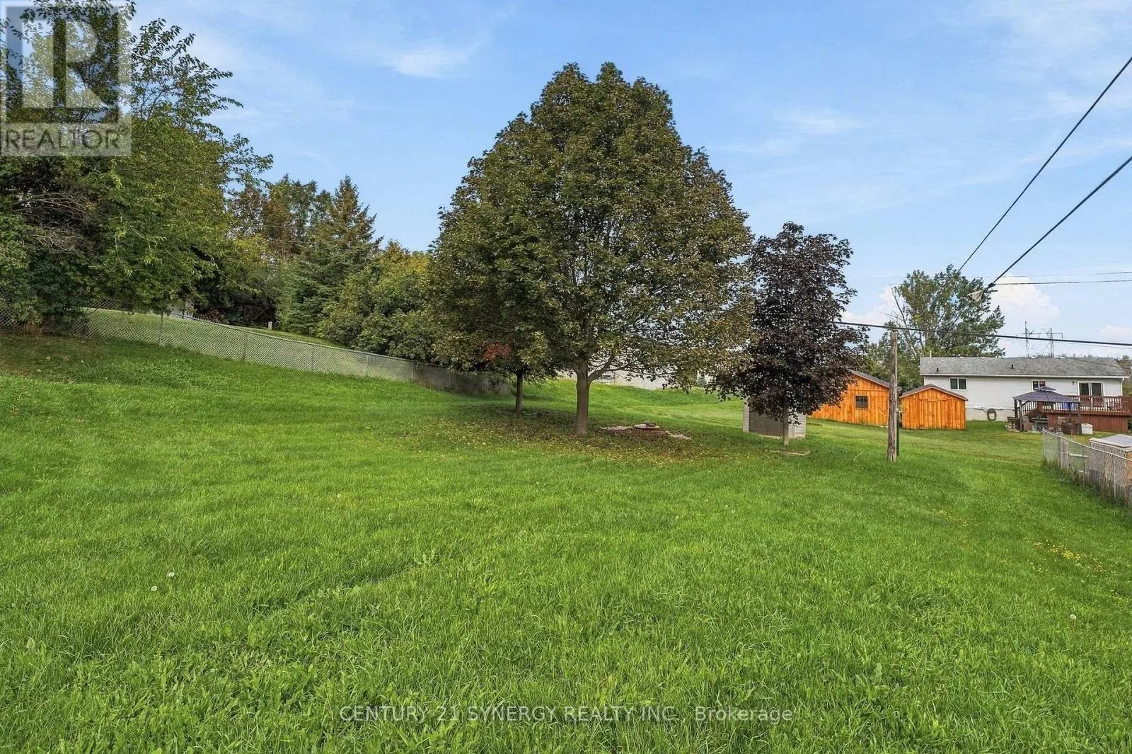 696 WHITES ROAD