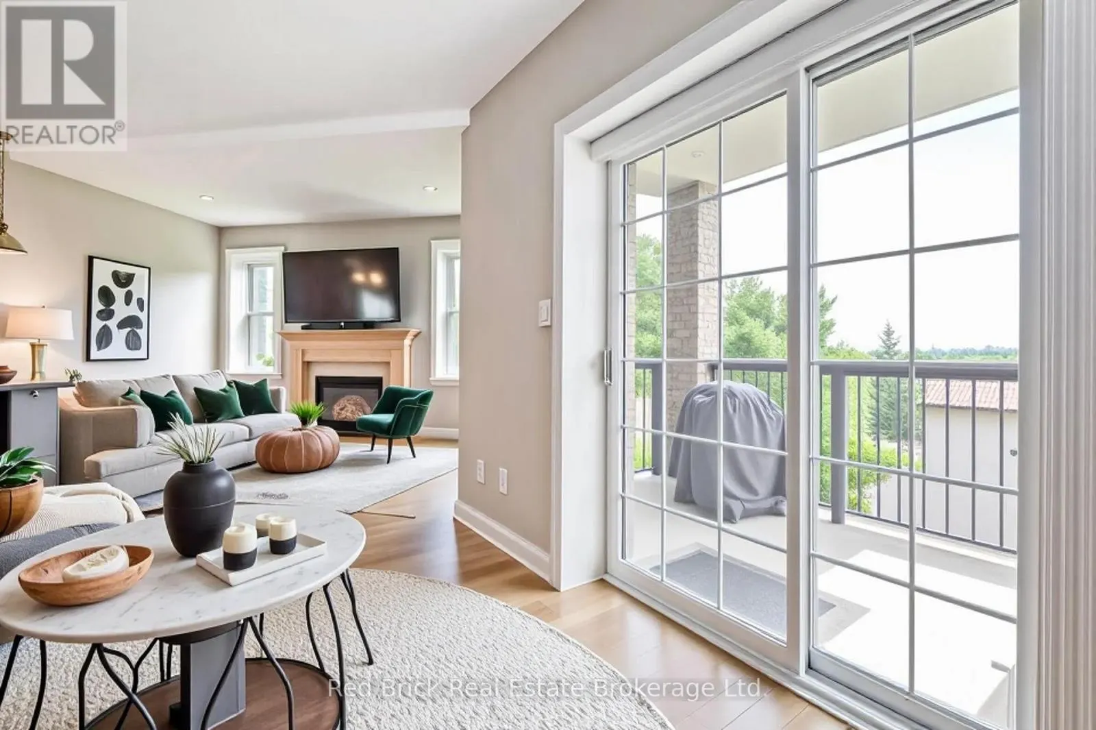 207 - 6492 GERRIE ROAD #207