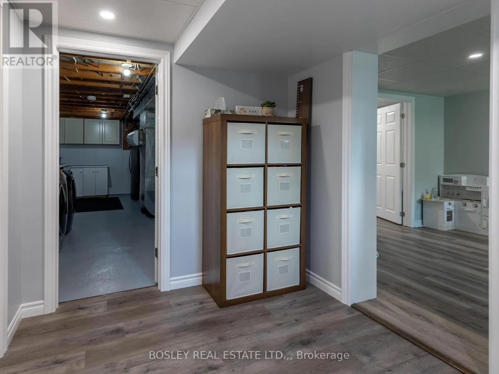 1180 SUNSET DRIVE