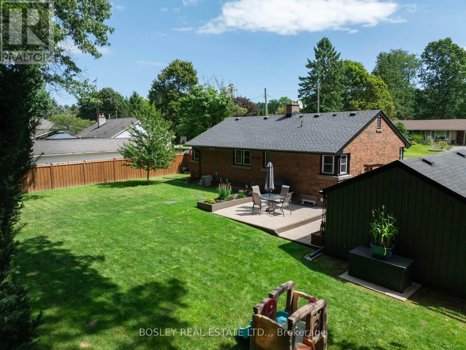 1180 SUNSET DRIVE