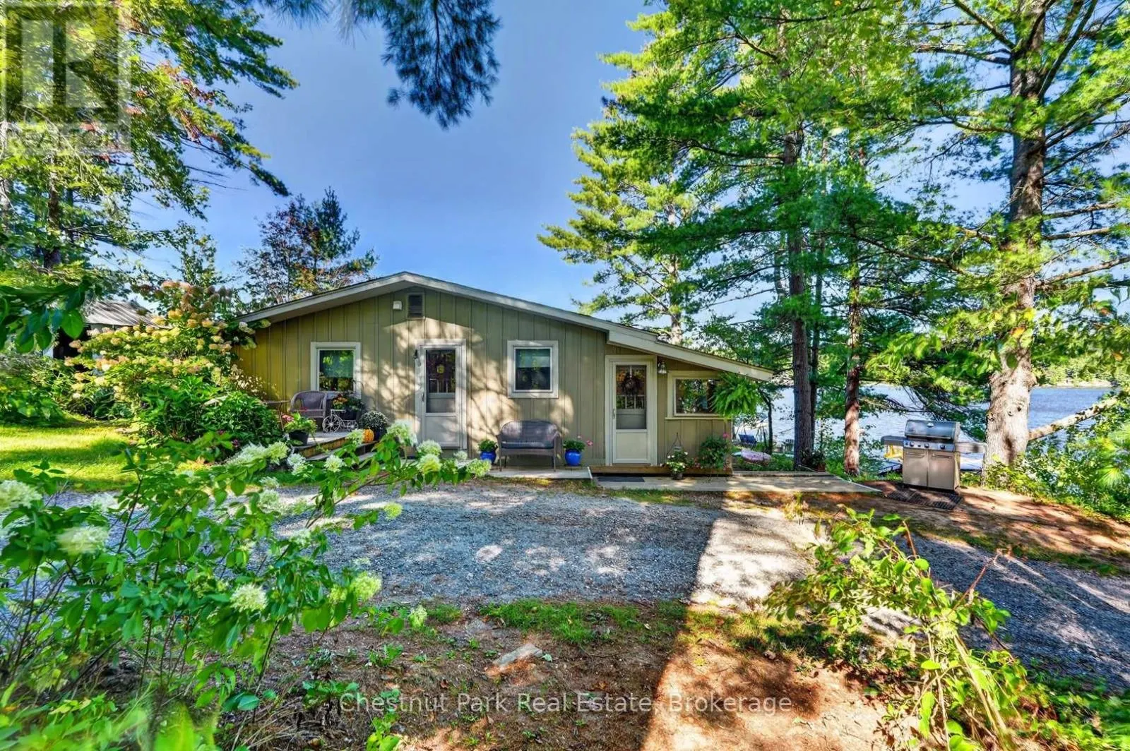 1048 NORA LANE