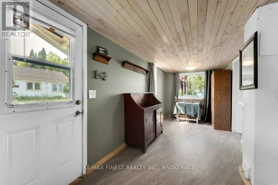 21 FURLONG ROAD