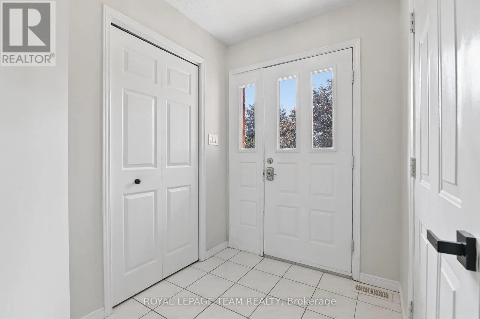 116 HERITAGE PLACE