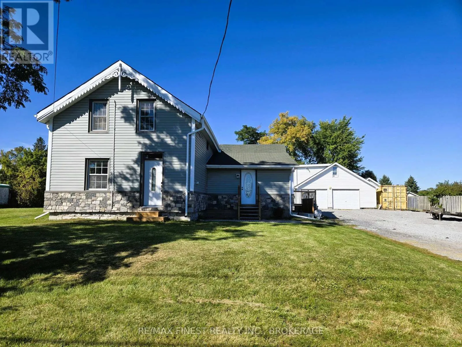 1069 SUNNYSIDE ROAD