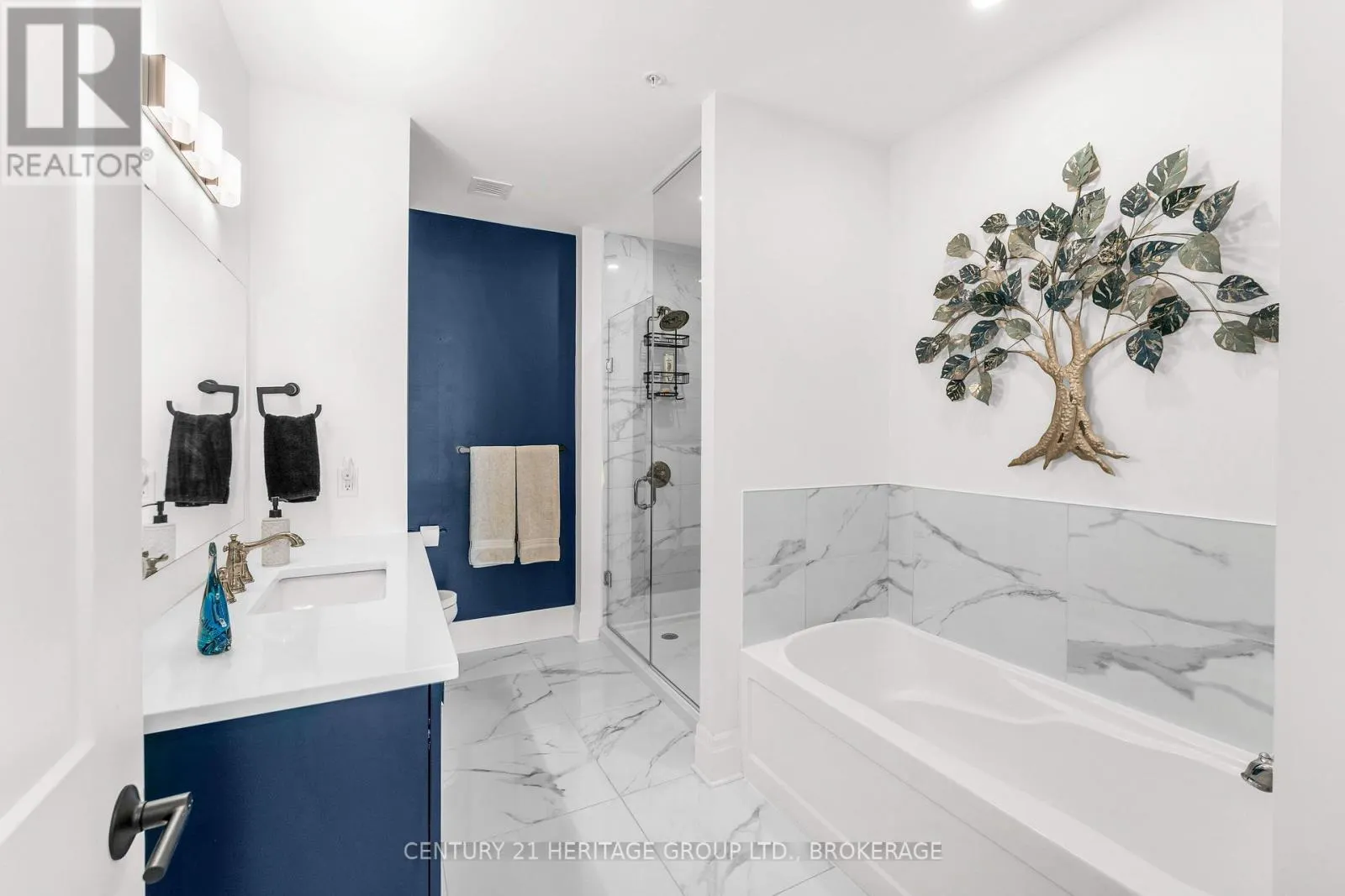 120 - 129 SOUTH STREET #120