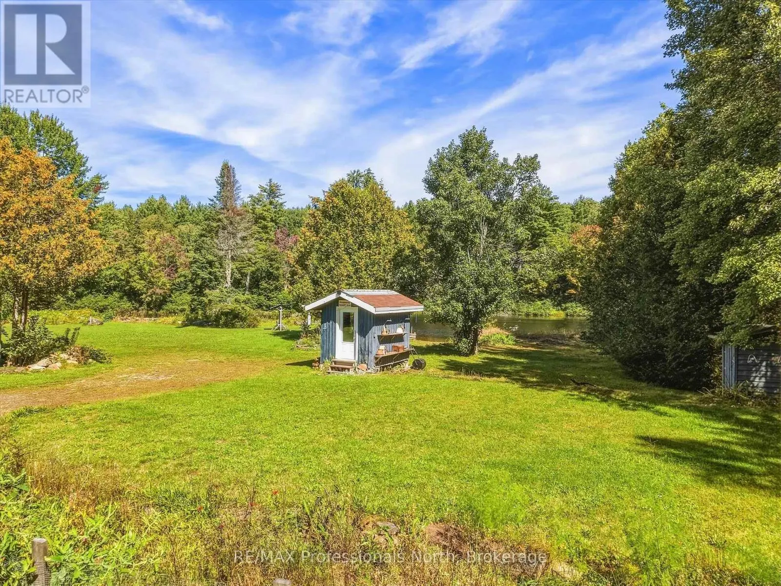 1035 SHERWOOD FOREST ROAD