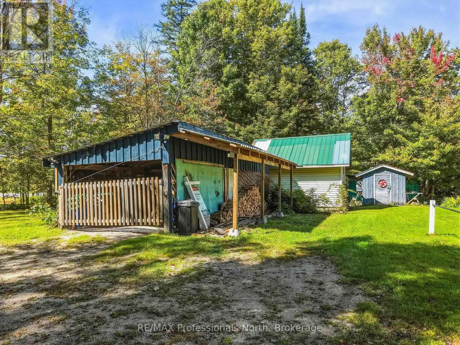 1035 SHERWOOD FOREST ROAD