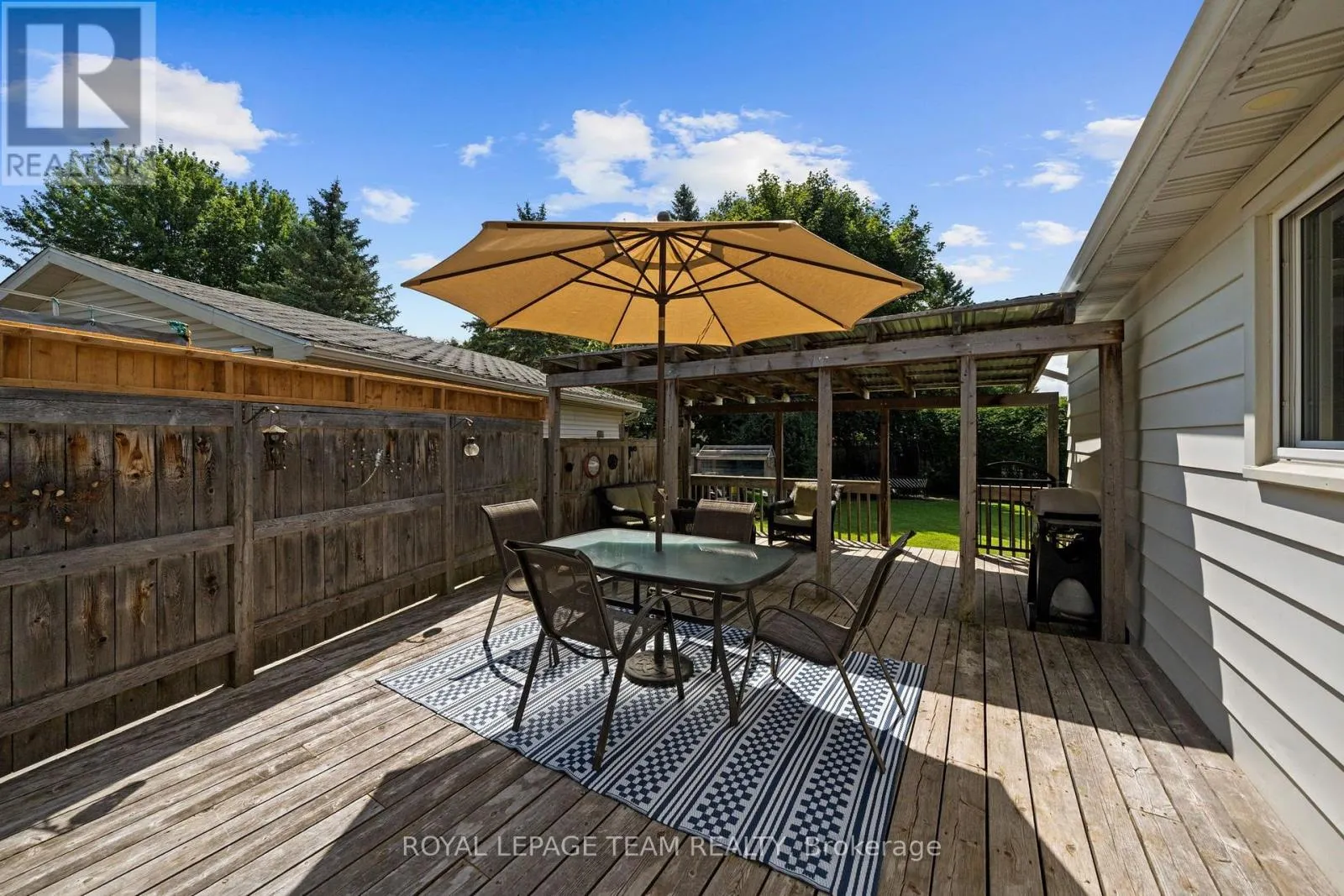 27 BALLANTRAE WAY