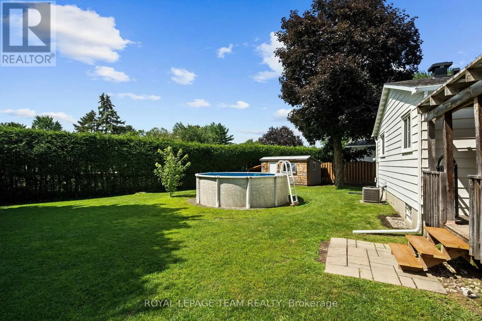 27 BALLANTRAE WAY