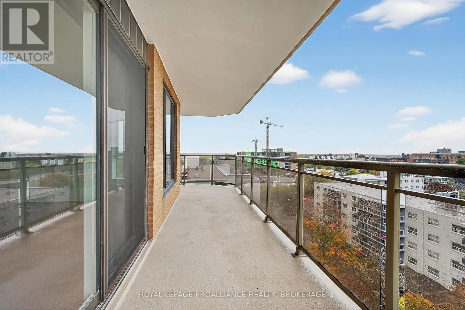 1006 - 257 BATH ROAD #1006