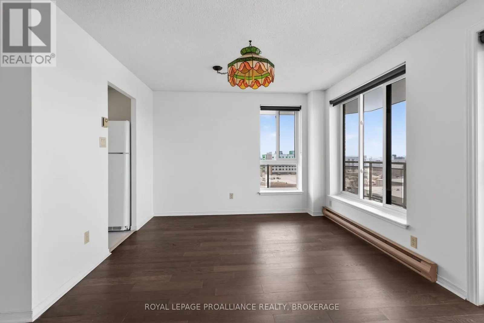 1006 - 257 BATH ROAD #1006