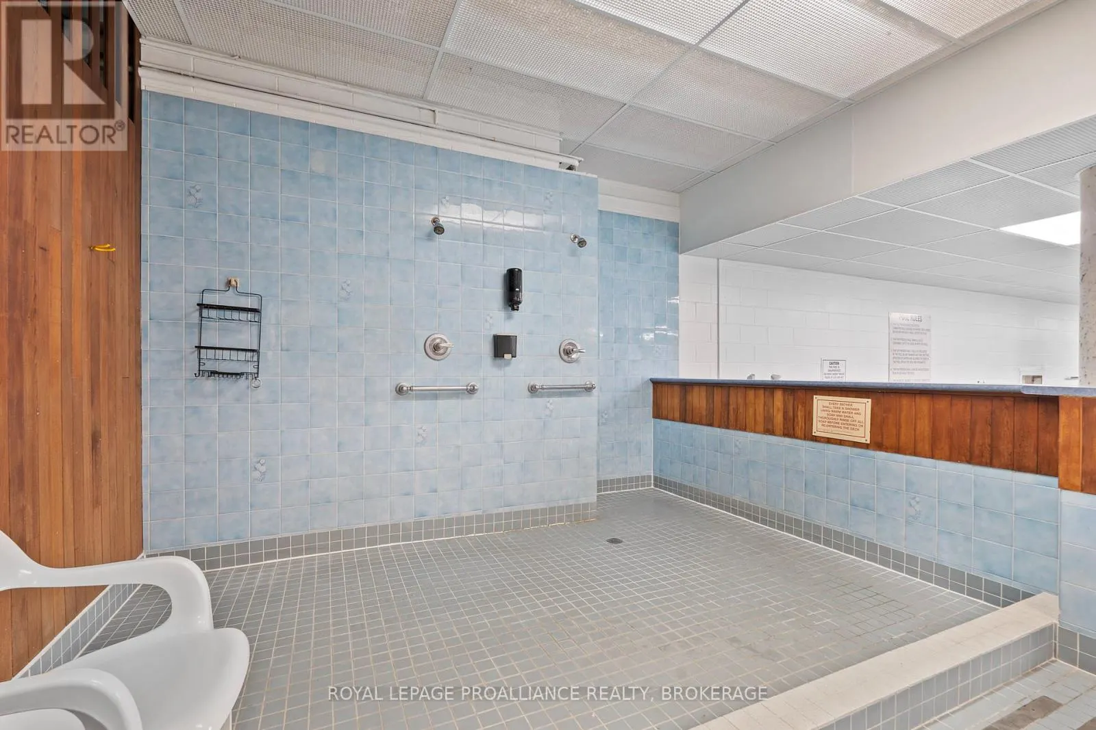 1006 - 257 BATH ROAD #1006