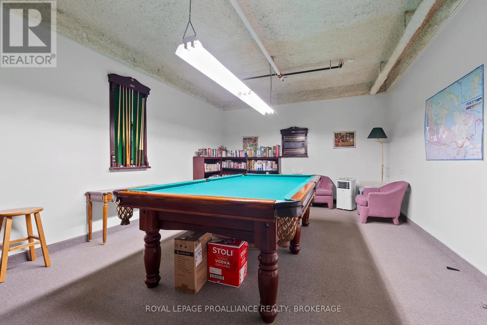1006 - 257 BATH ROAD #1006