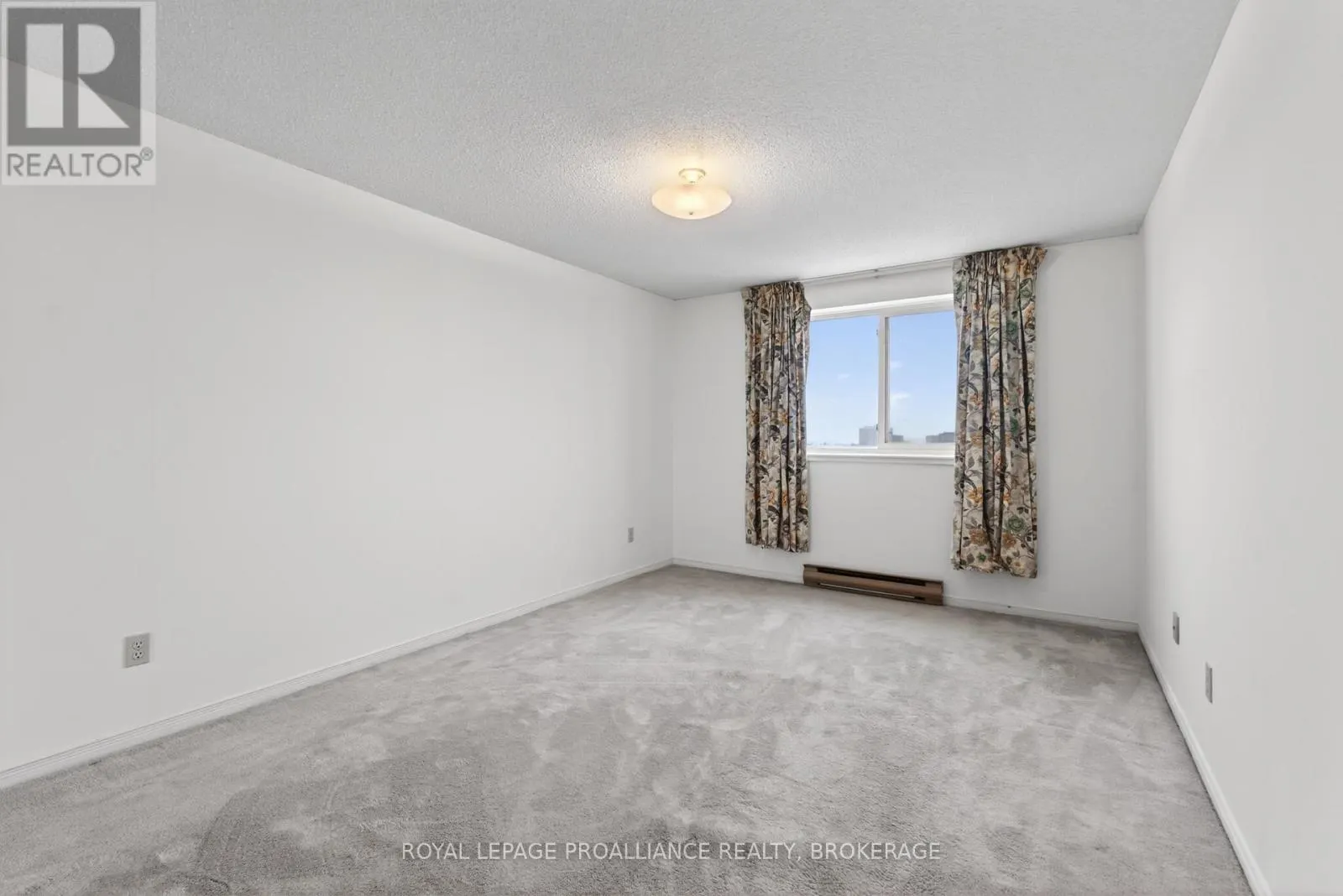 1006 - 257 BATH ROAD #1006
