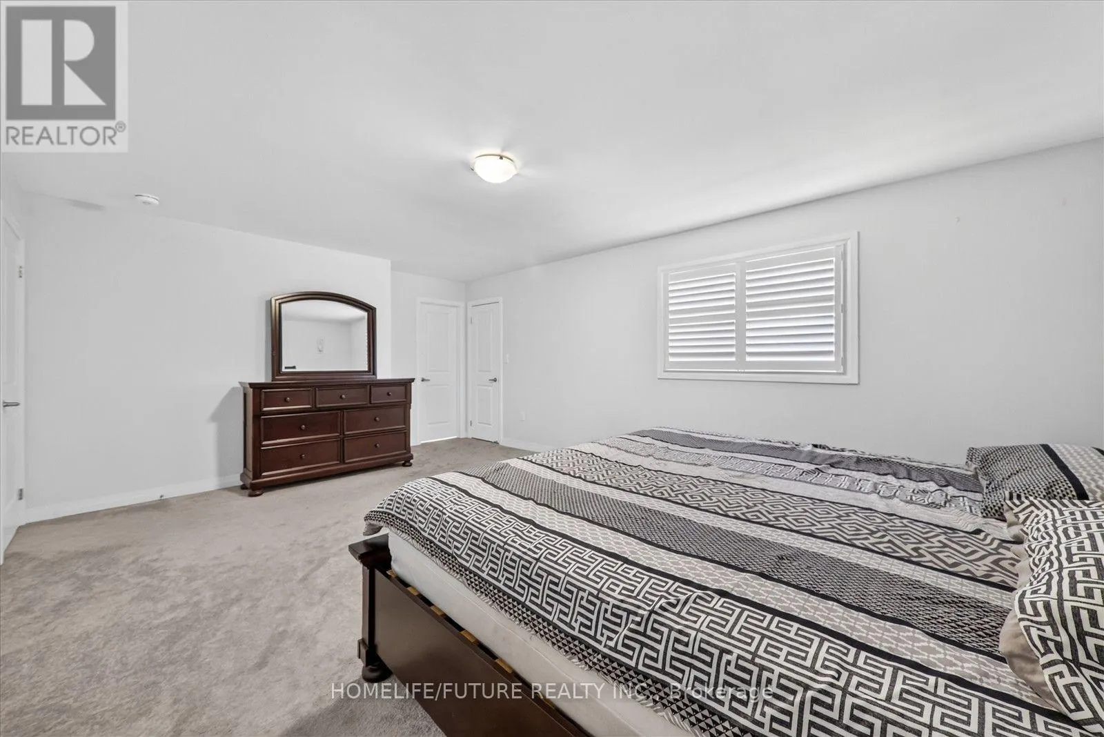 14 LAMB AVENUE